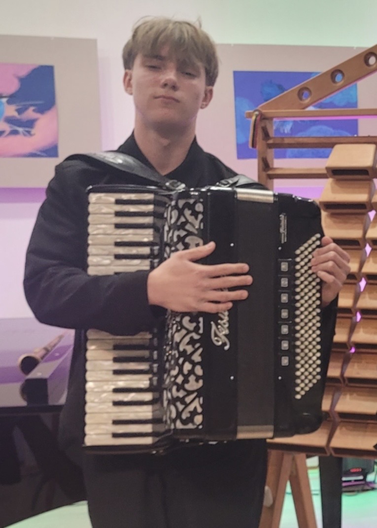 Sveikiname!